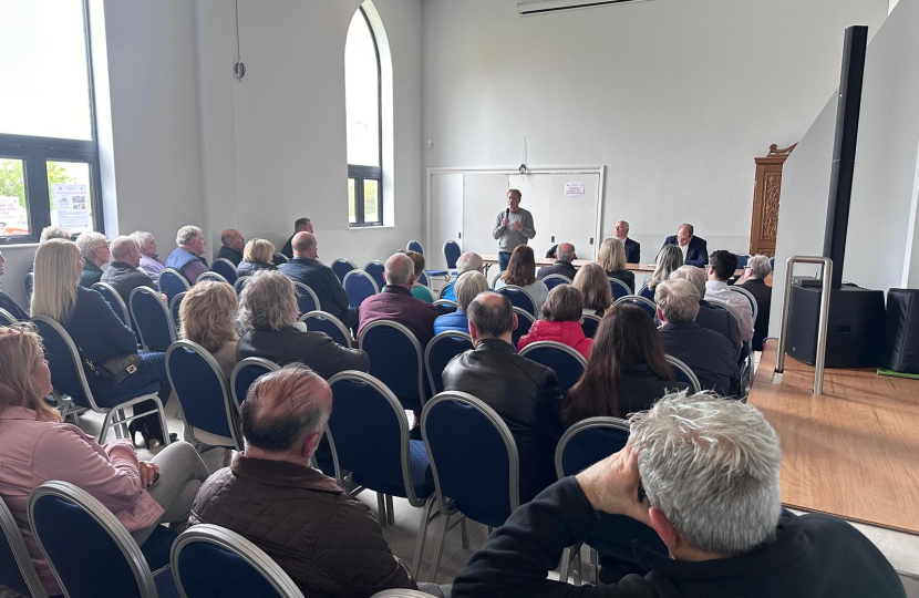 Grant speaking to the Brookmans Park community at the Twelve Apostles Church